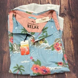 NWT Tommy Bahama Relax Blue and pink Hawaiian shirt